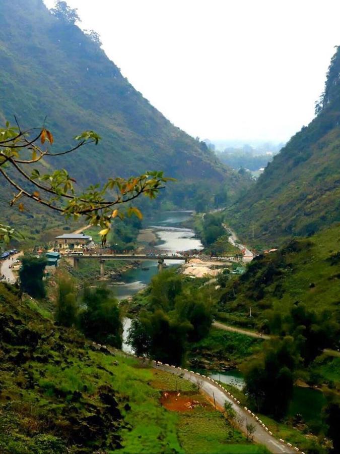 Diem Dung Chan Can Ty Ha Giang Exteriör bild