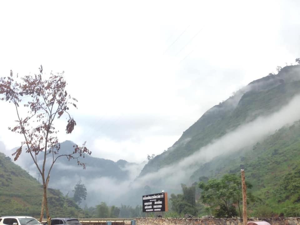 Diem Dung Chan Can Ty Ha Giang Exteriör bild